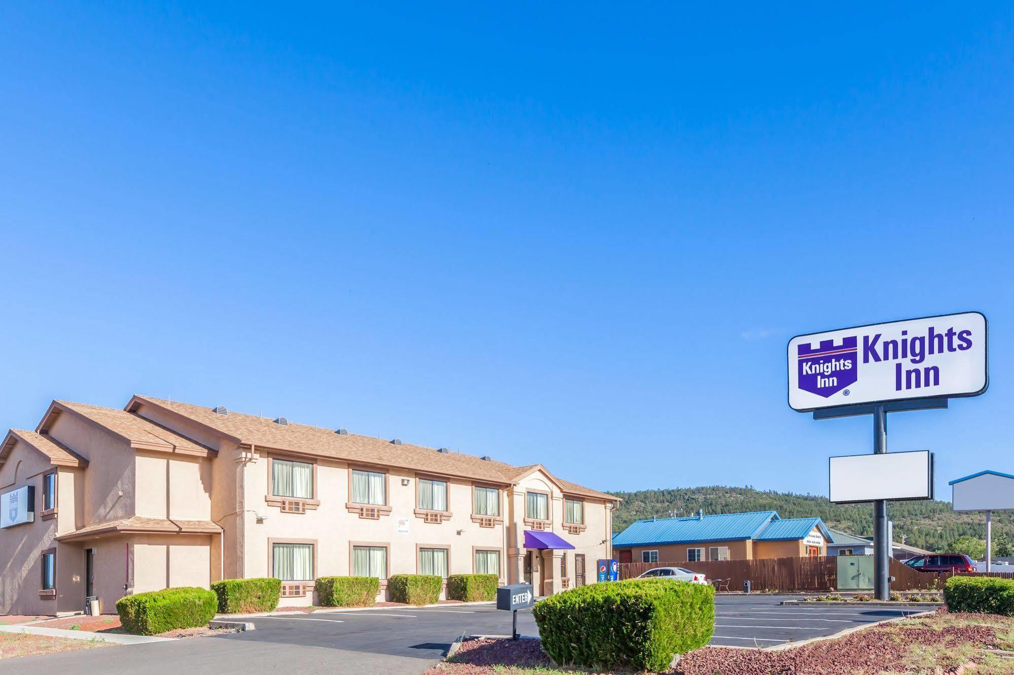 Econo Lodge Inn & Suites Williams - Grand Canyon Area מראה חיצוני תמונה